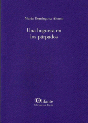 Imagen de cubierta: UNA HOGUERA EN LOS PÁRPADOS