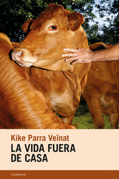 LA VIDA FUERA DE CASA Cover Image: LA VIDA FUERA DE CASA